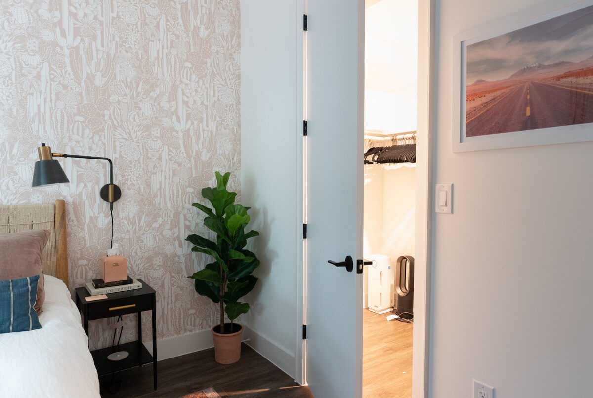 Celebrity Designer Condo in East Austin