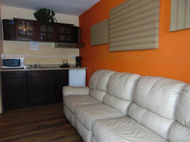 Casa Lima B&B managed Airbnb listing 1