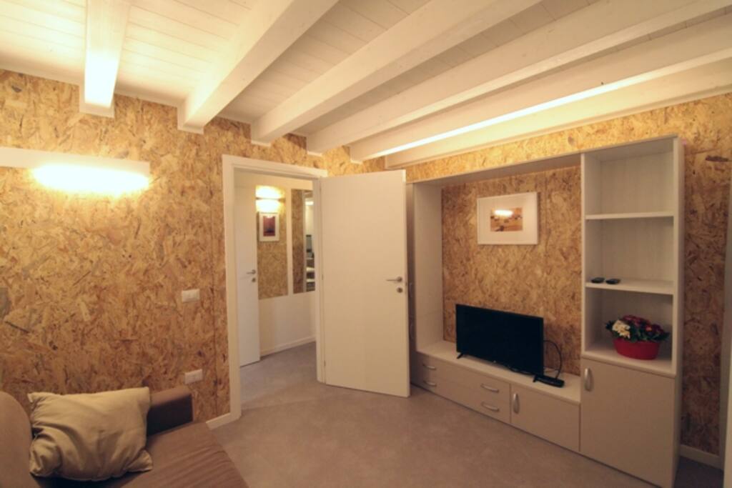 Salotto con divano letto