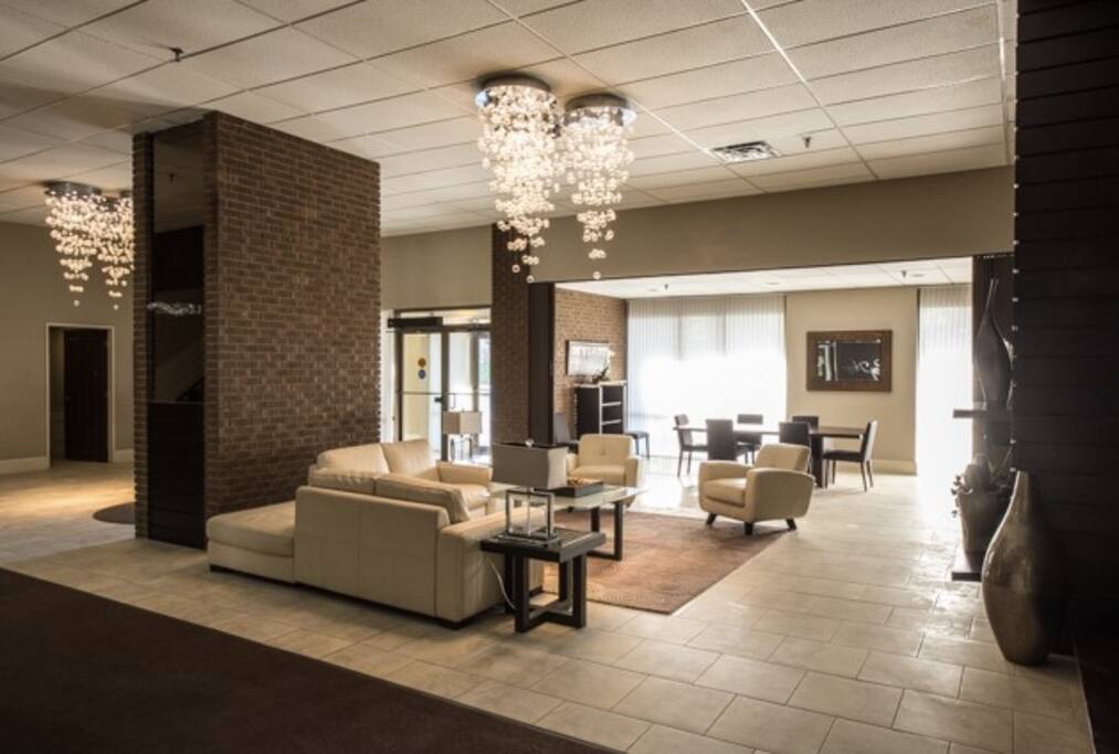 Bldg modern Lobby