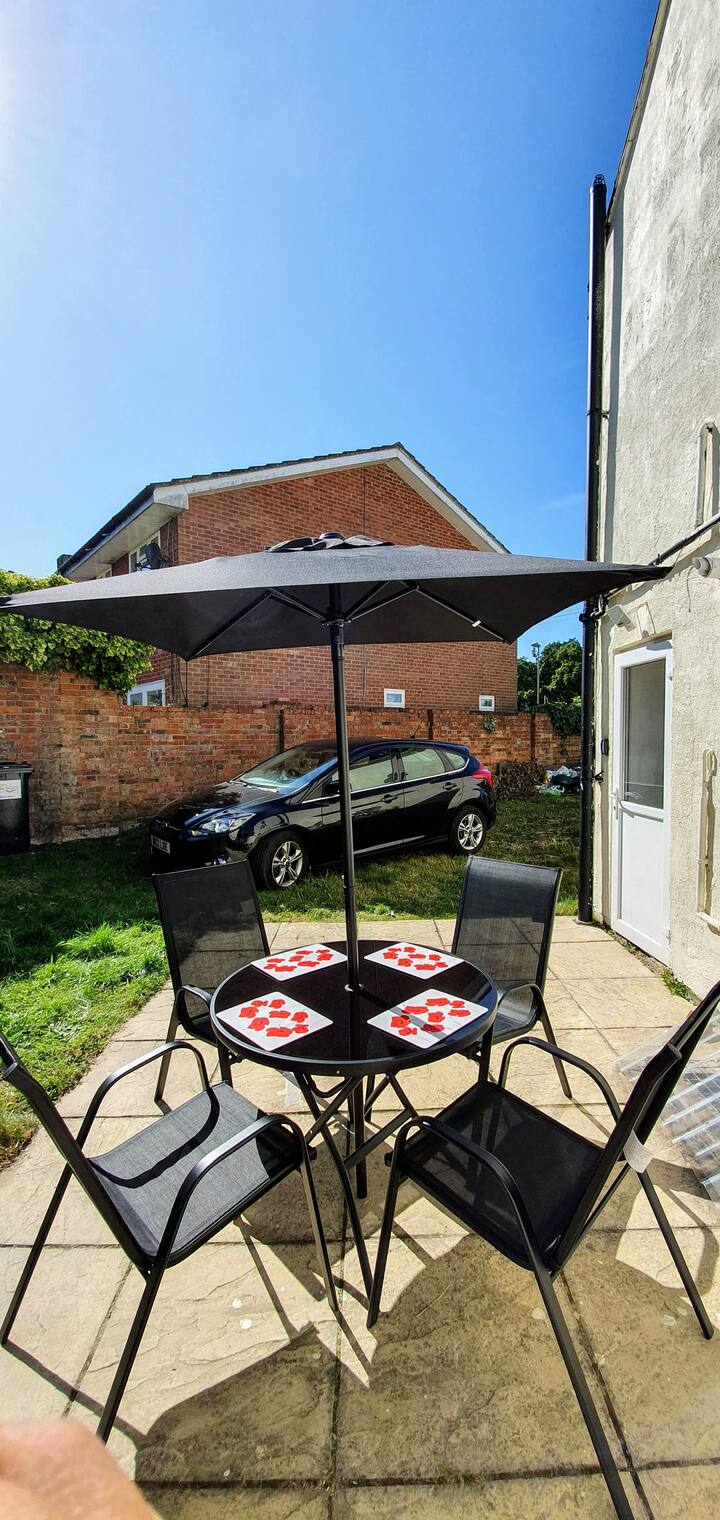 Top 5 Airbnb Vacation Rentals In Aldershot, UK Updated 2024 Trip101