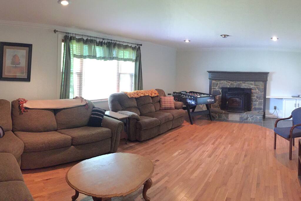 Beautiful spacious living room