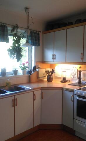 Get Kuesten home interiors For iPhone Kuesten Home Interiors