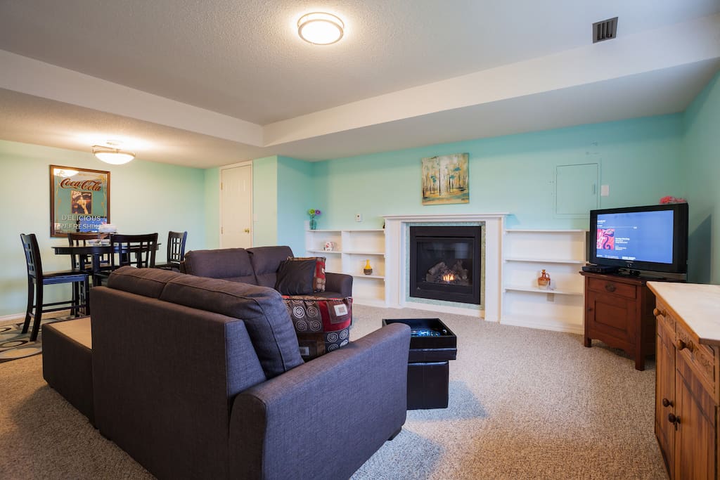 roomy and cozy with gas fireplace