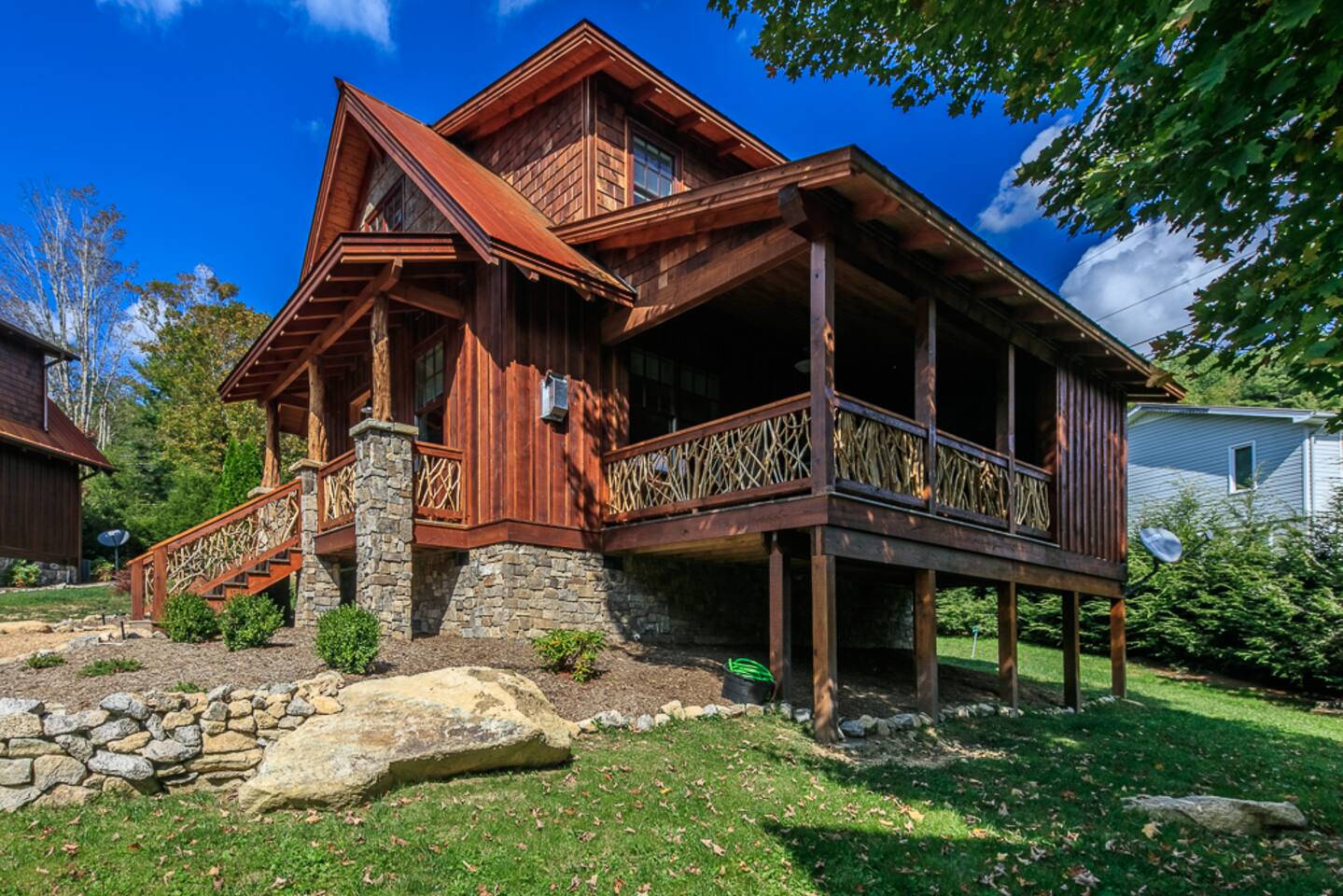 Whitetailrivercabin Eaglesnestfallcolors Earlyski Cabins For