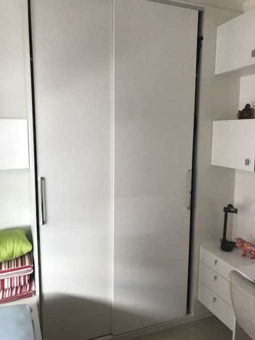 closet amplo
