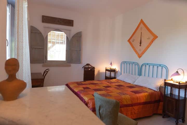 غرفة النوم 1