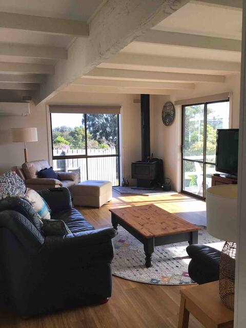 Top Airbnb: Sea view cottage, Ventnor, Phillip Island in Ventnor