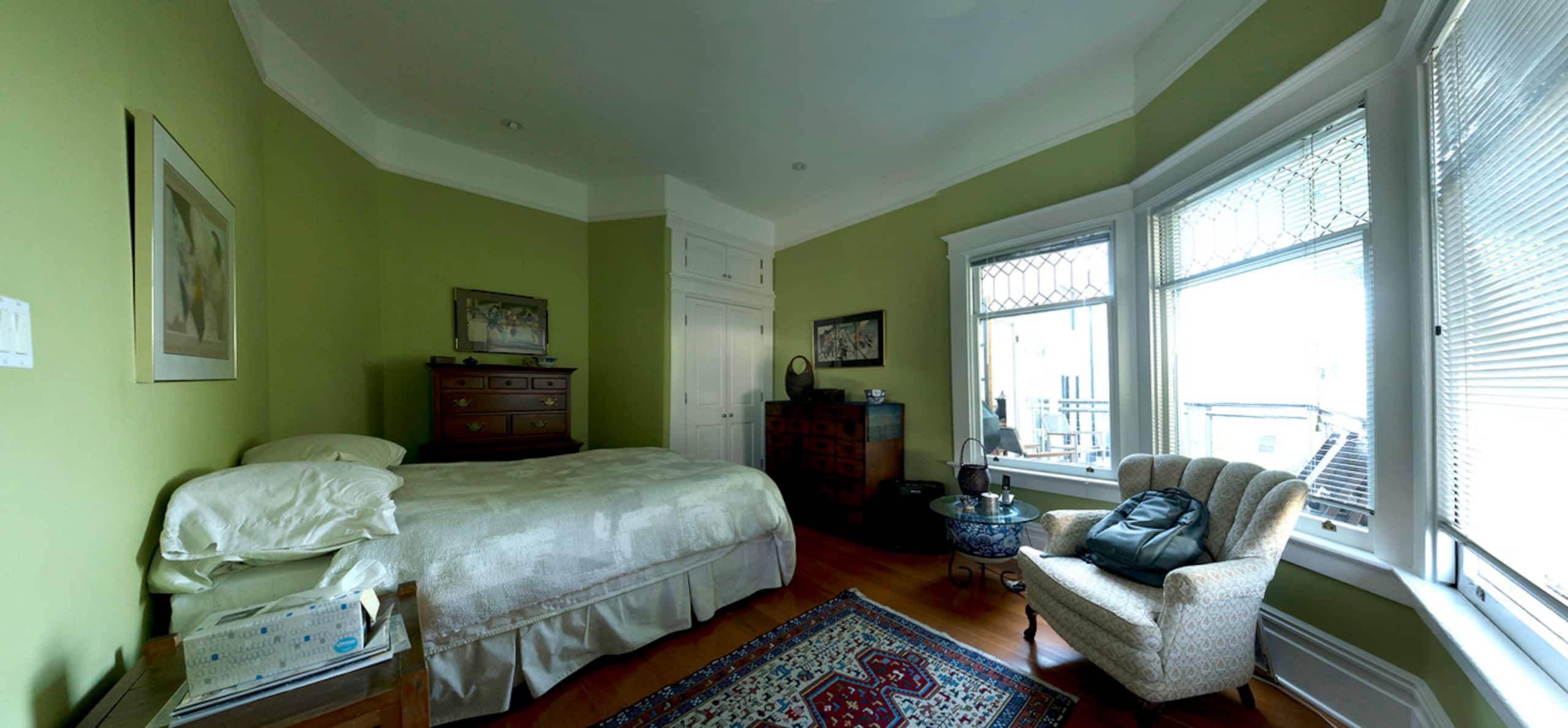 Home in San Francisco · ★4.98 · 2 bedrooms · 2 beds · 1 bath - Image 8