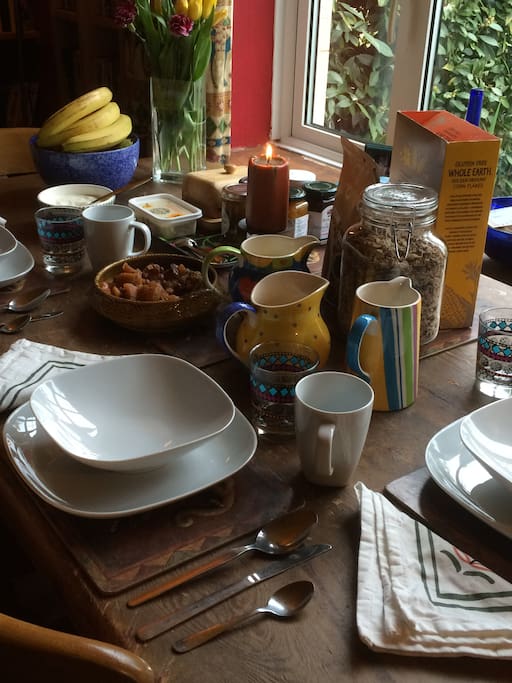 Breakfast - vegan and vegetarian.