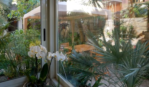 Popular Airbnb listing: By the Sea in Anzio