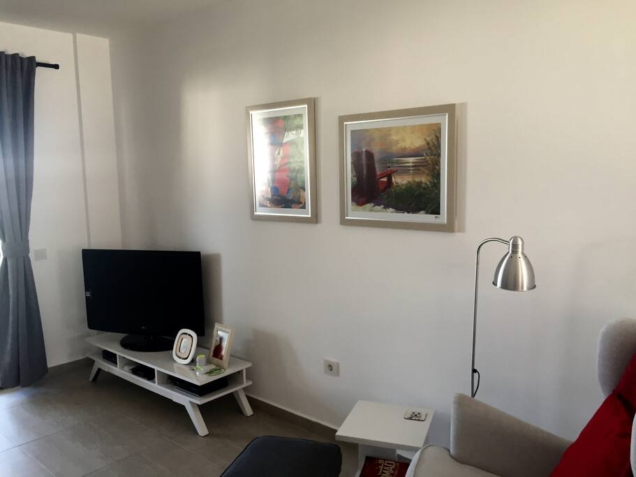Tv corner