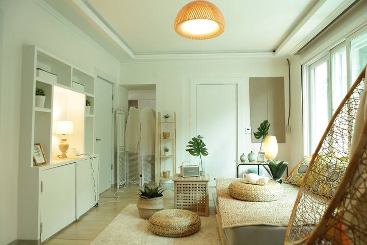 SK Telecom managed Airbnb listing 2