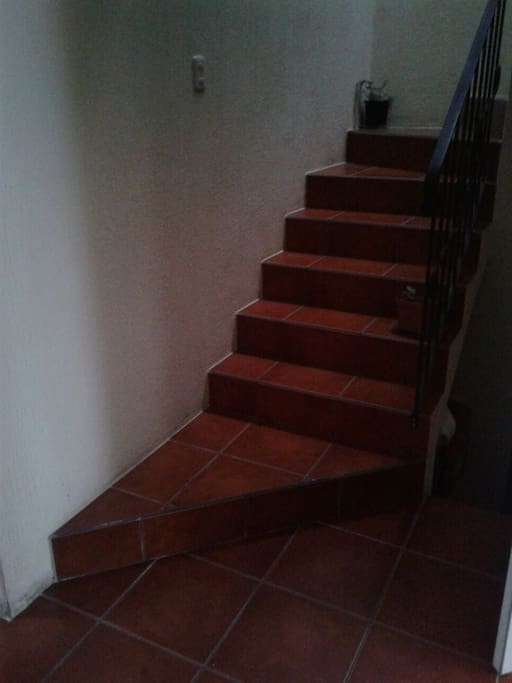 Gradas al segundo nivel