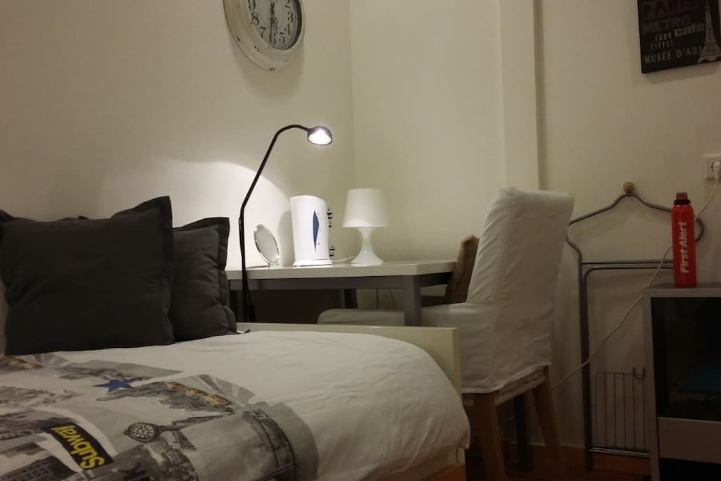 Comfortable bed: after a long and tiring day a comfortable bed is waiting for you to relax and sleep. Here you will find the peace and space to recharge your energy.
