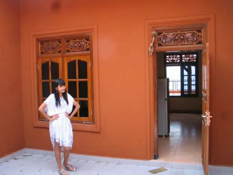 Cottage entrance from the inner courtyard.