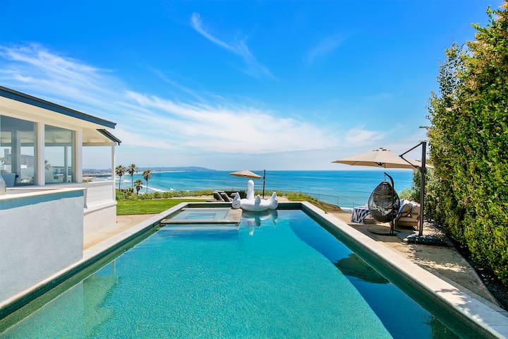 Ocean Front Beach Home With Sparkling Pool