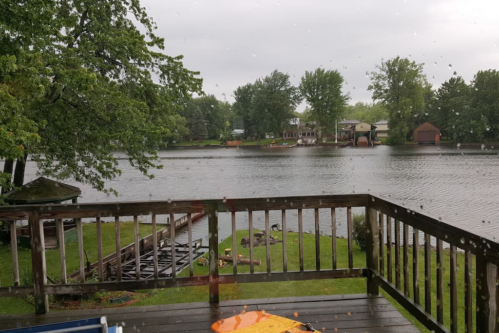 Upper deck, enjoy your coffee and relax. Steps from deck down to water