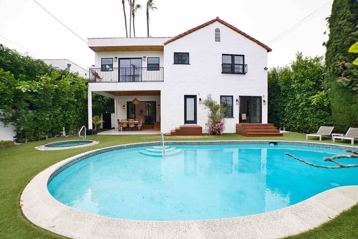 Elegant 6BD Villa- Pool & Fireplace -Beverly Hills gallery image 2