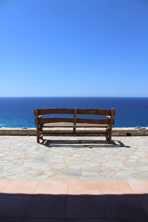 Archipelagos Deep Blue with private beach