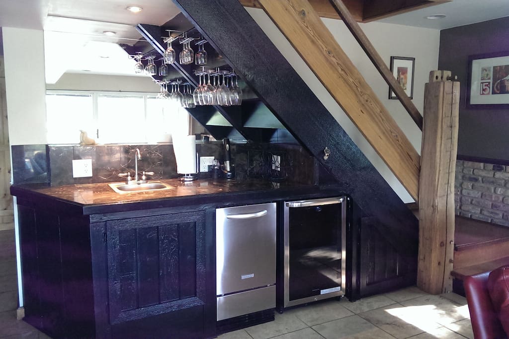 Wet Bar