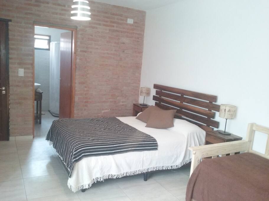 Suite N 1.