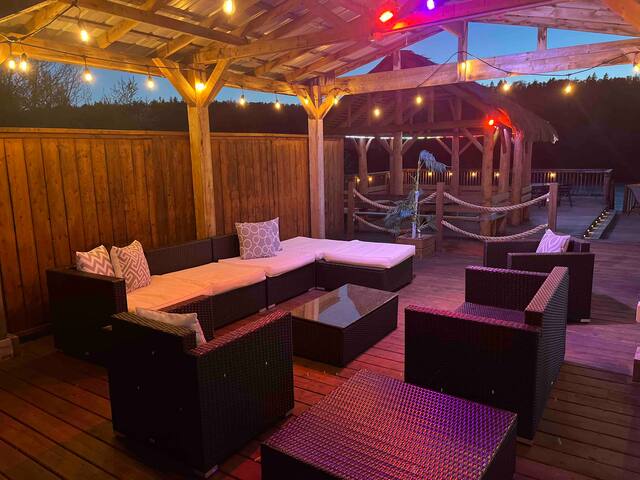 Full House Rental with Inground pool and Hot tub gallery image 4