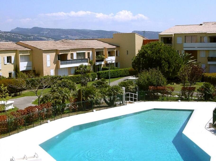Piscine de la residence