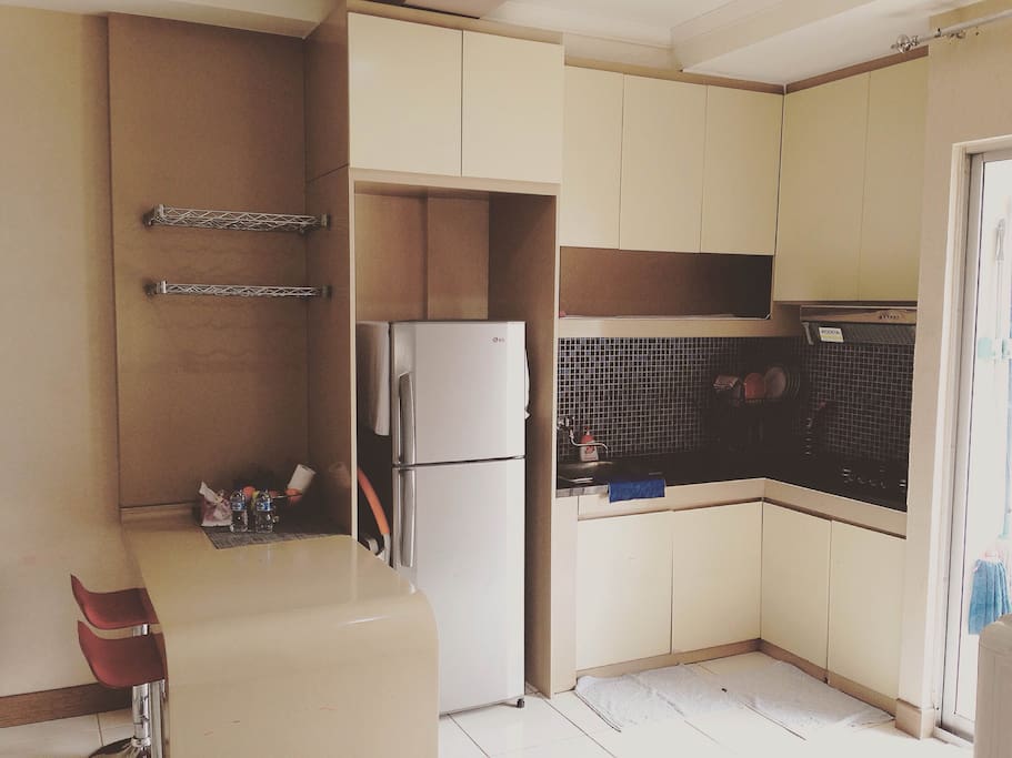 Kitchen and Dining Table