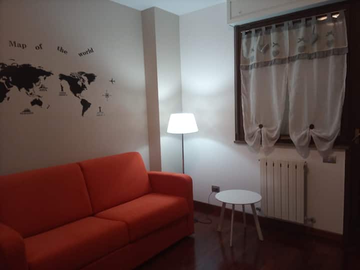 Ideale Per Farsi Un Giro A Perugia E In Umbria! - 佩魯賈