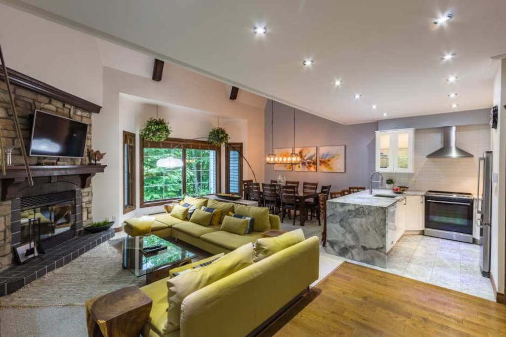 Great room view from entry foyer.
