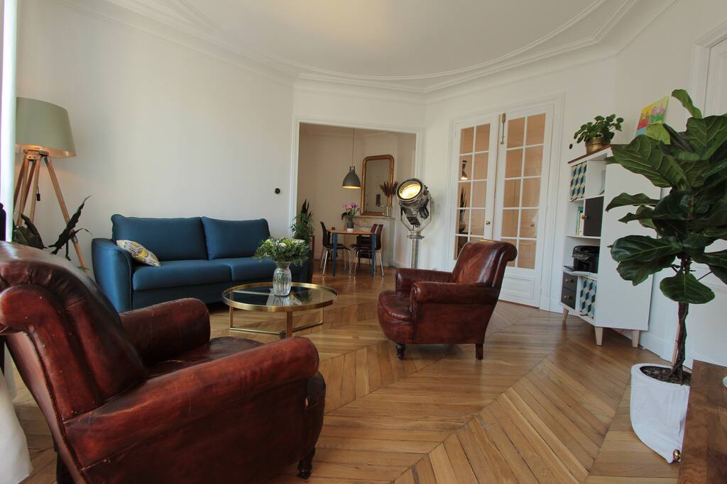 Cosy and sunny living room