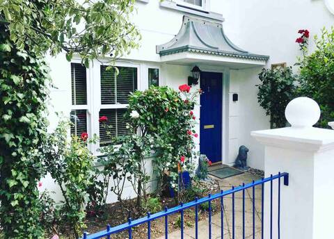 The English Riviera Home