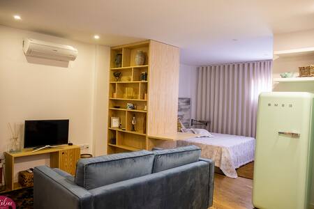 L’atelier Apartments (Poesia)