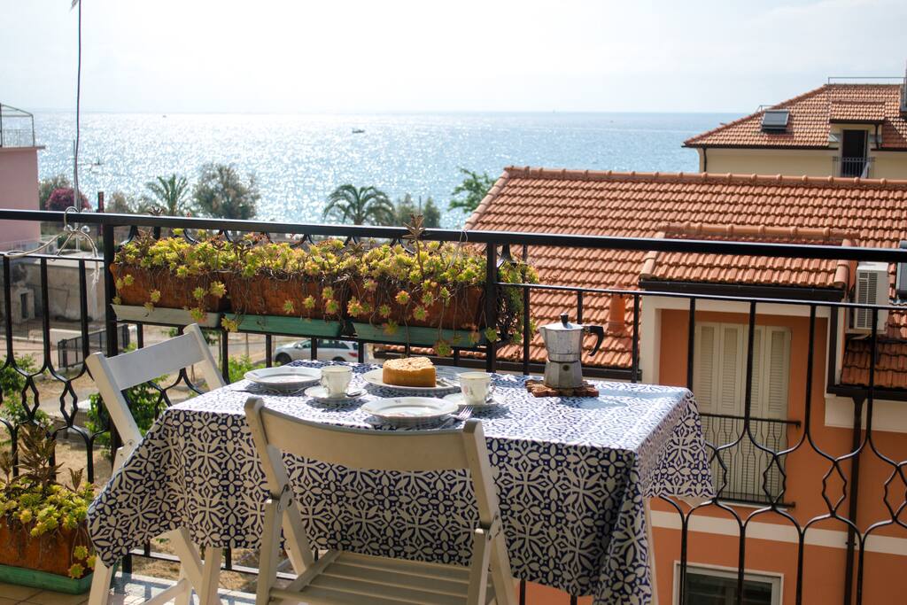 Balcone vista mare