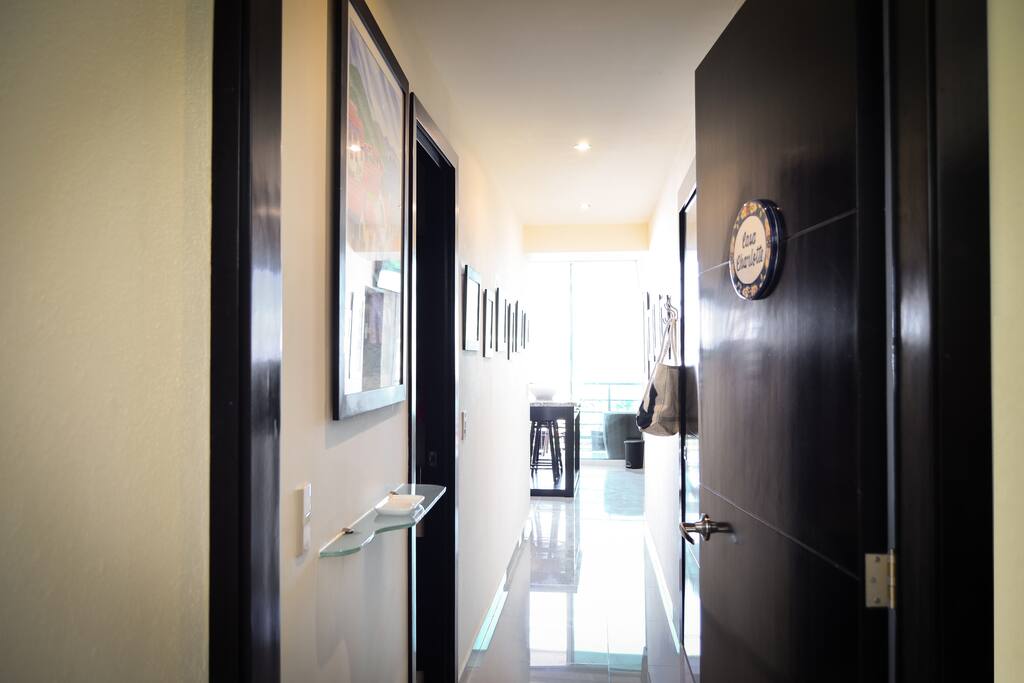 Amenities, view and location await