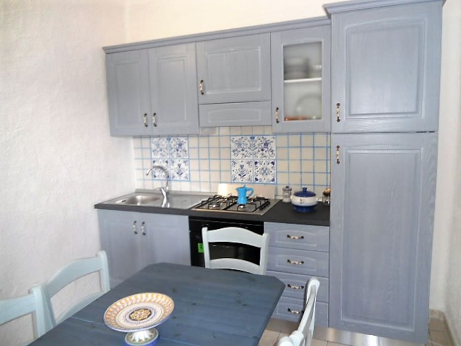 Cucina soggiorno.punto cottura
