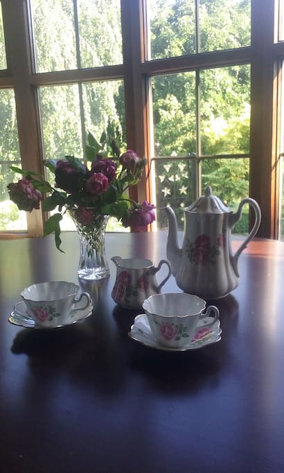 Afternoon tea available upon arrival.