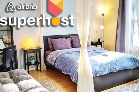 Best MTL Superhosts ❤️ +NoFees +Downtown +FastWIFI