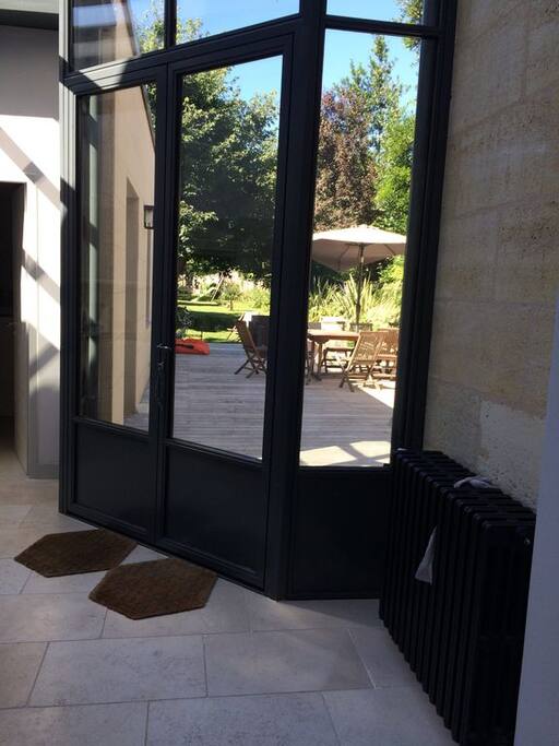 accès jardin depuis la cuisine