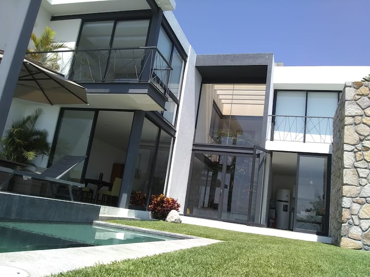 Preciosa casa con alberca en Tequesquitengo Casas en renta en Tequesquitengo, Morelos, México