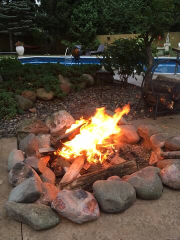 St. Croix River Private Sanctuary W/Heated pool!! gallery image 3