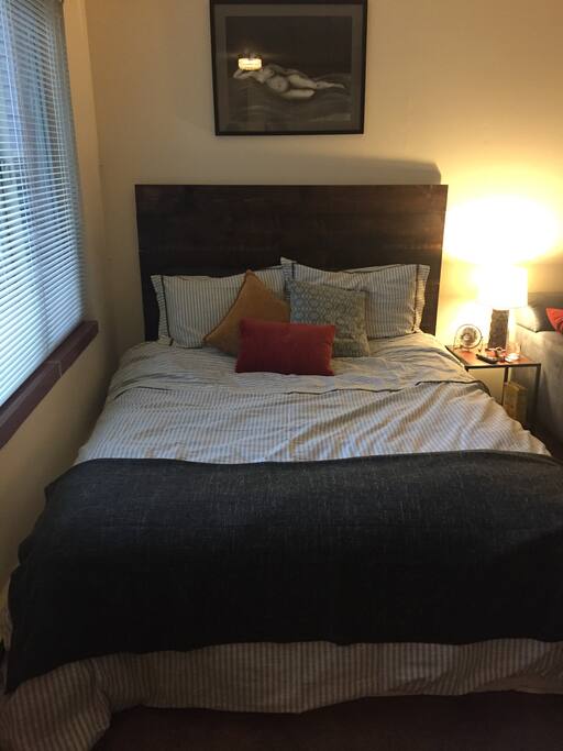 Comfortable queen size bed