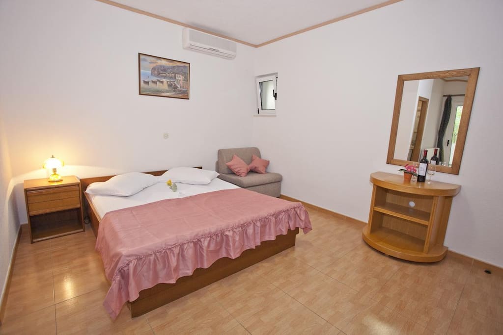 Bedroom, Surface: 16 m²