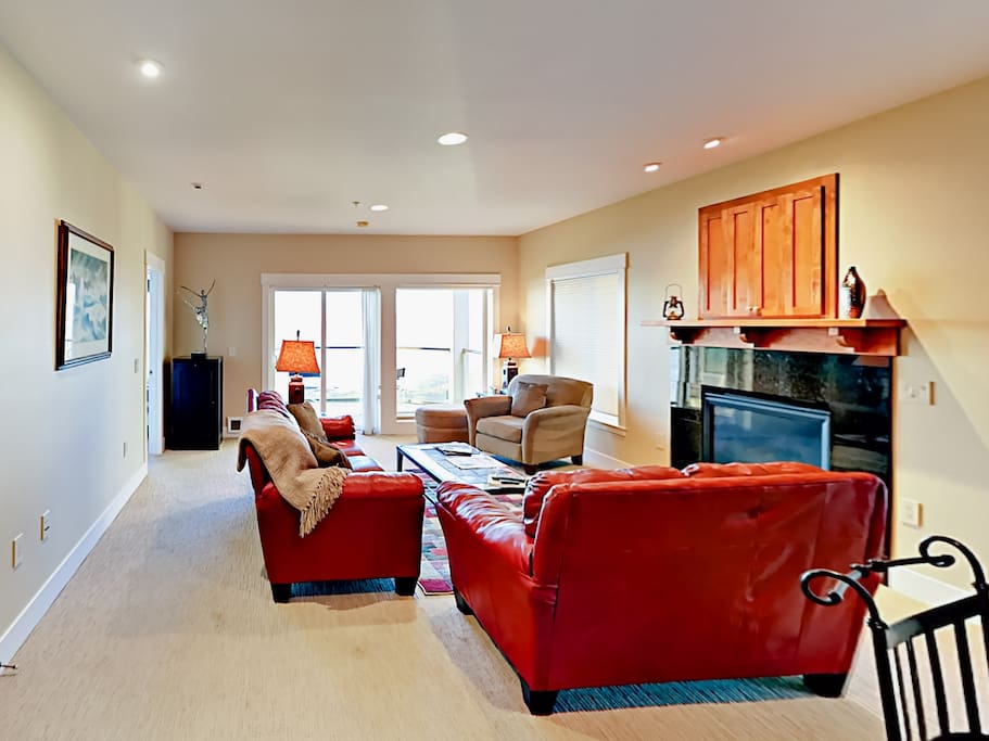 Recline on comfy leather seating in the living room and enjoy a movie on the 32” flat screen TV.