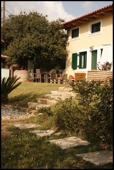 Landscaped pathways