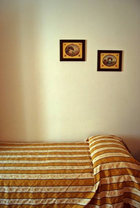 Il letto di destra!