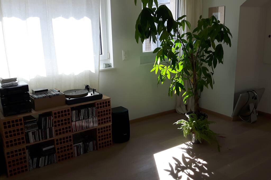 Upfloor