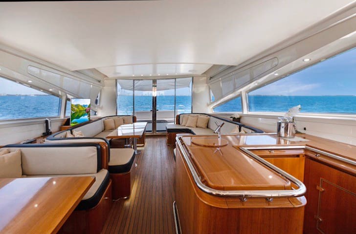 airbnb yacht rental florida