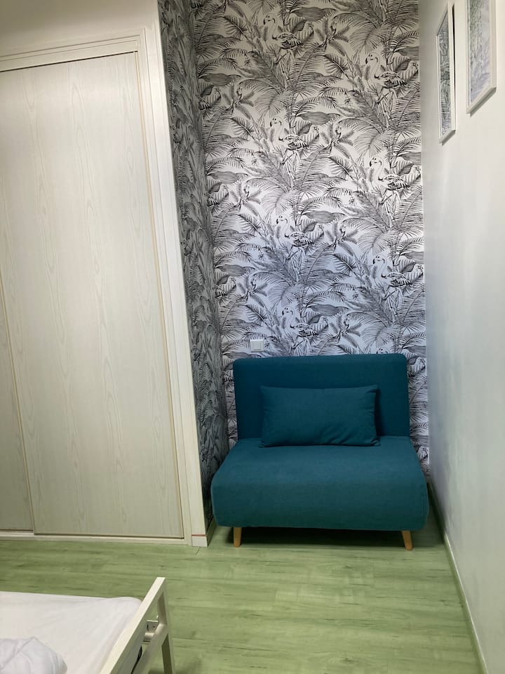 Schlafzimmer 2